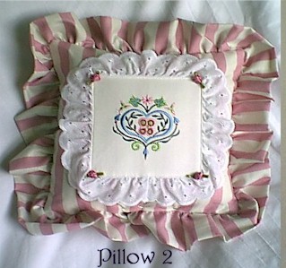 Pillow2.jpg (34588 bytes)